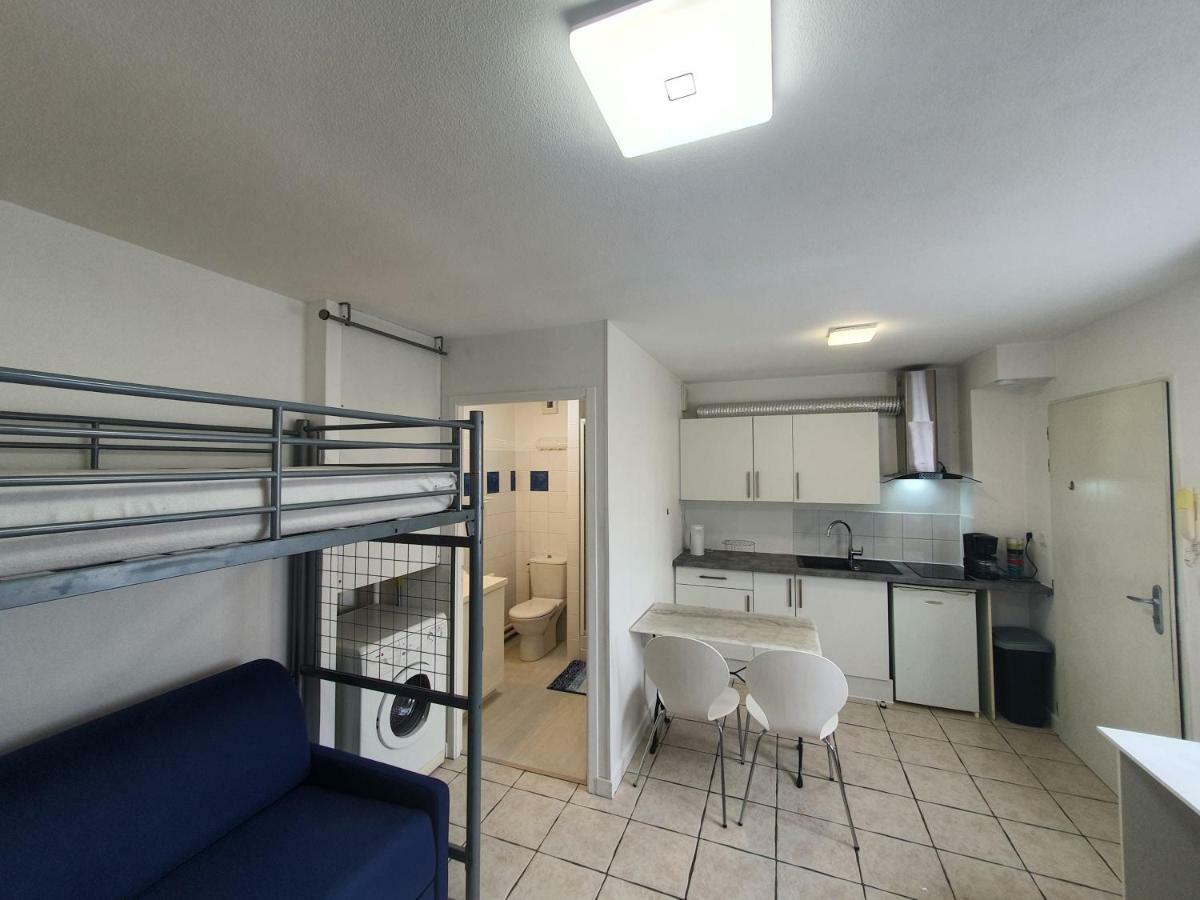 Le Cosy De Tasdon Apartment ลาโรแชล ภายนอก รูปภาพ